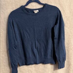 H&M Slate Blue Crew Neck Sweater. Mid weight sweater. Size medium